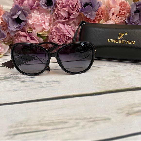 KINGSEVEN Gray Gradient Polarized Butterfly Sunglasses with Gold Crystal Fox - Picture 8 of 16